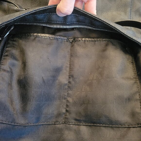 Michael Kors monogram messenger crossbody. EUC - Picture 10 of 16